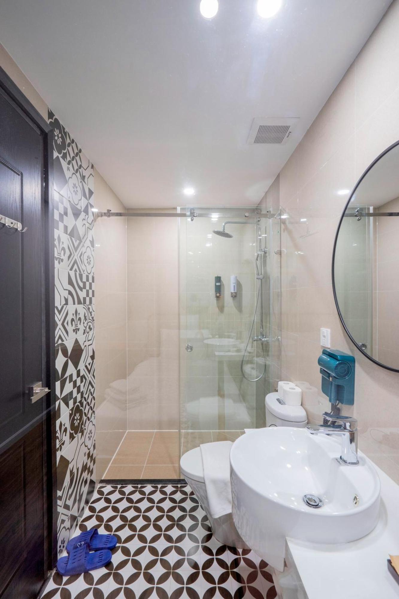הו צ'י מין סיטי Sazi Hotel - Bui Thi Xuan מראה חיצוני תמונה